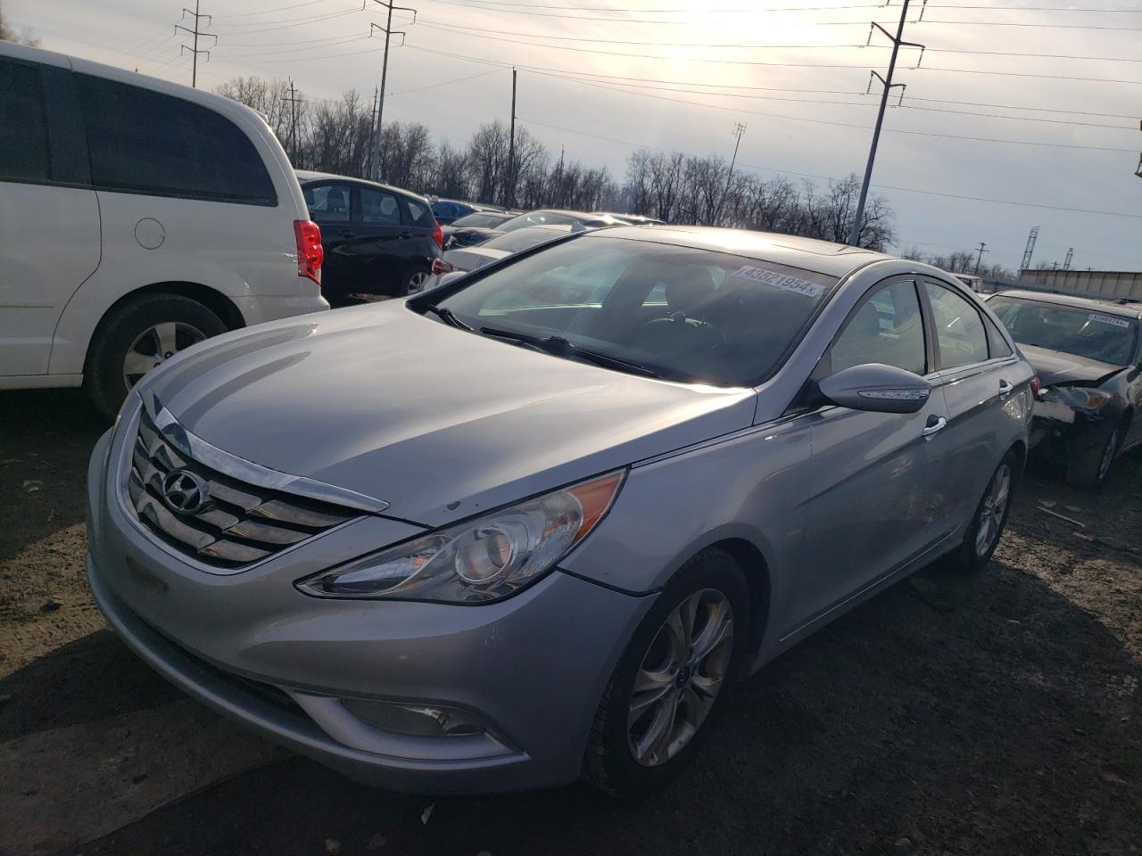 2011 HYUNDAI SONATA SE