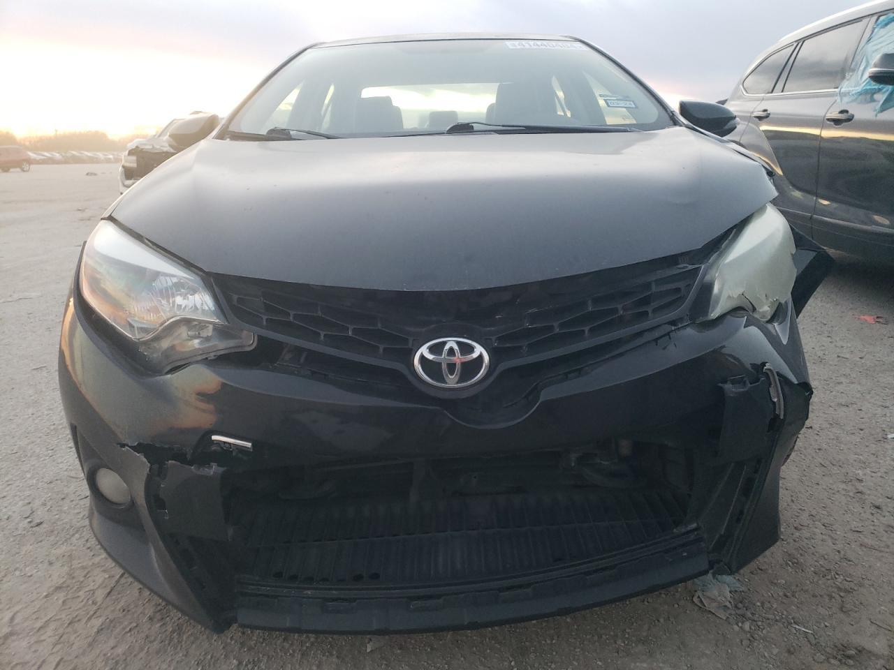 2015 TOYOTA COROLLA L - Фото 5