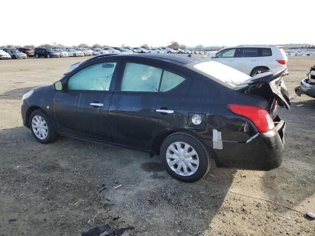 2016 Nissan Versa S - Image 2