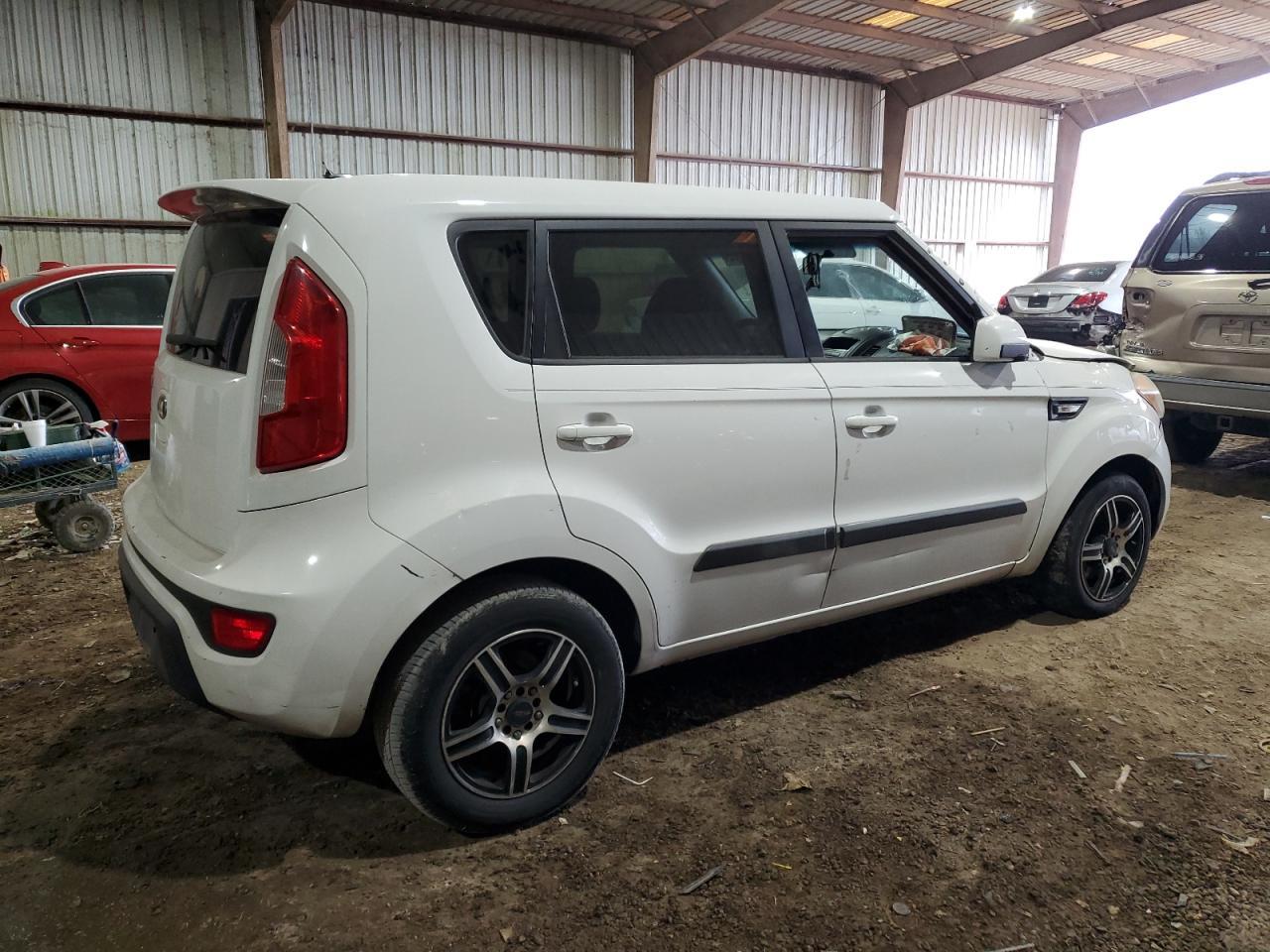 2013 KIA SOUL - Image 3