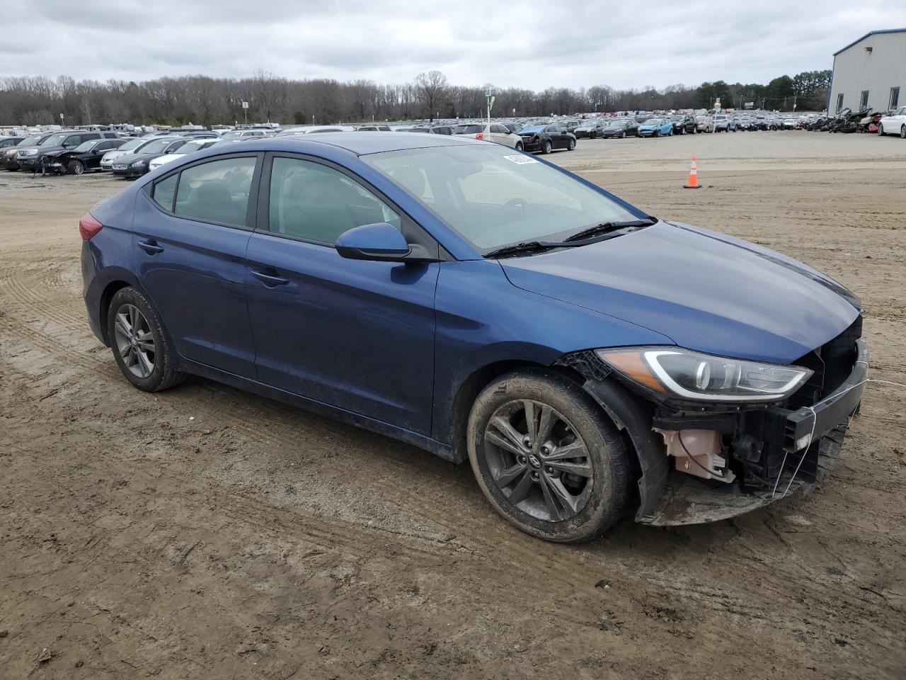 2017 HYUNDAI ELANTRA SE - Фото 4