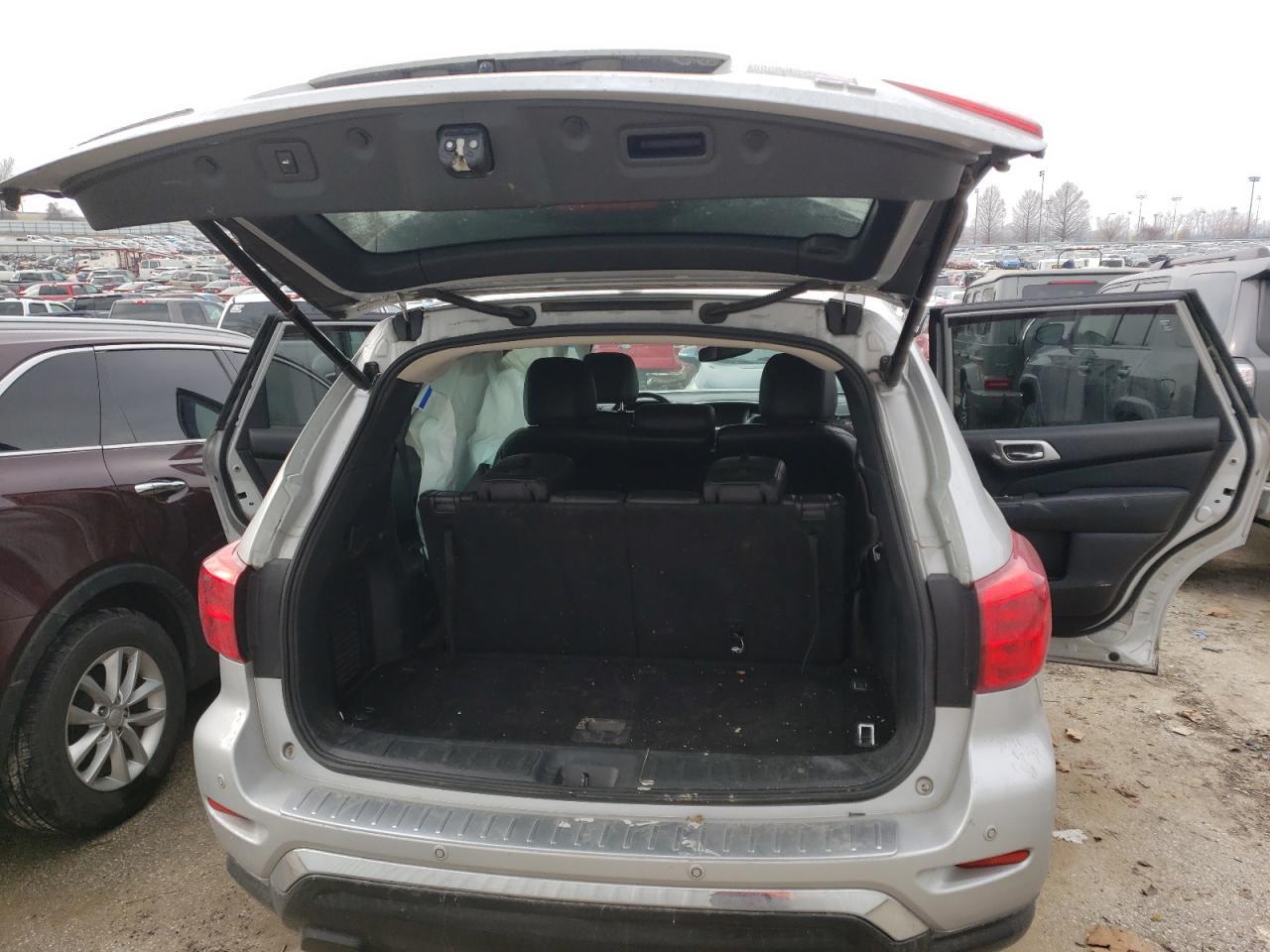 2017 NISSAN PATHFINDER - Image 6