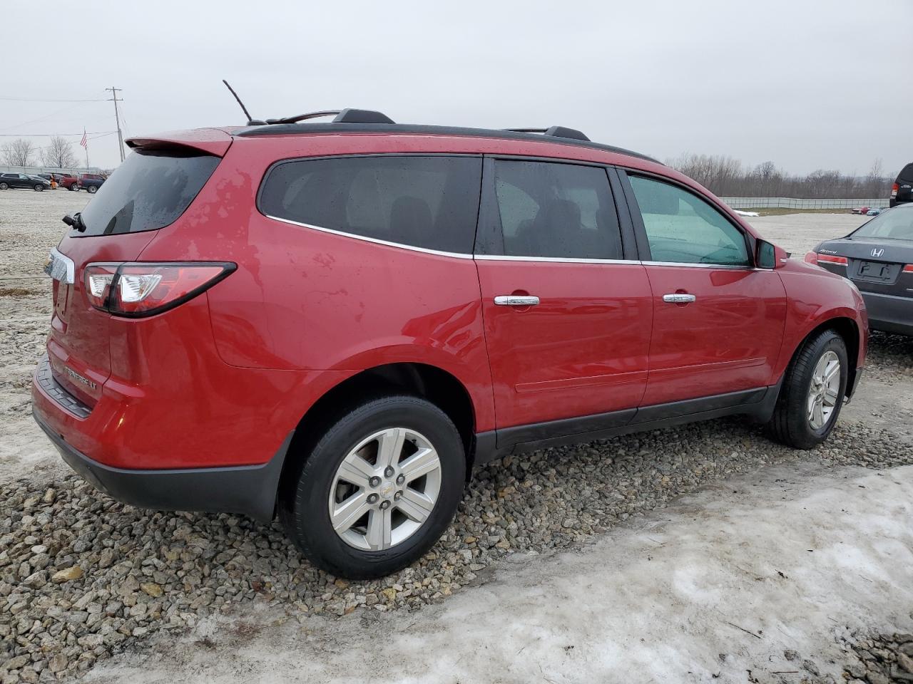 2014 CHEVROLET TRAVERSE L - Image 3