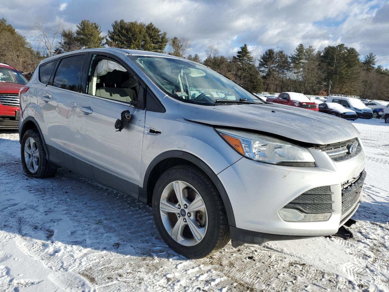 2015 FORD ESCAPE SE - Image 4