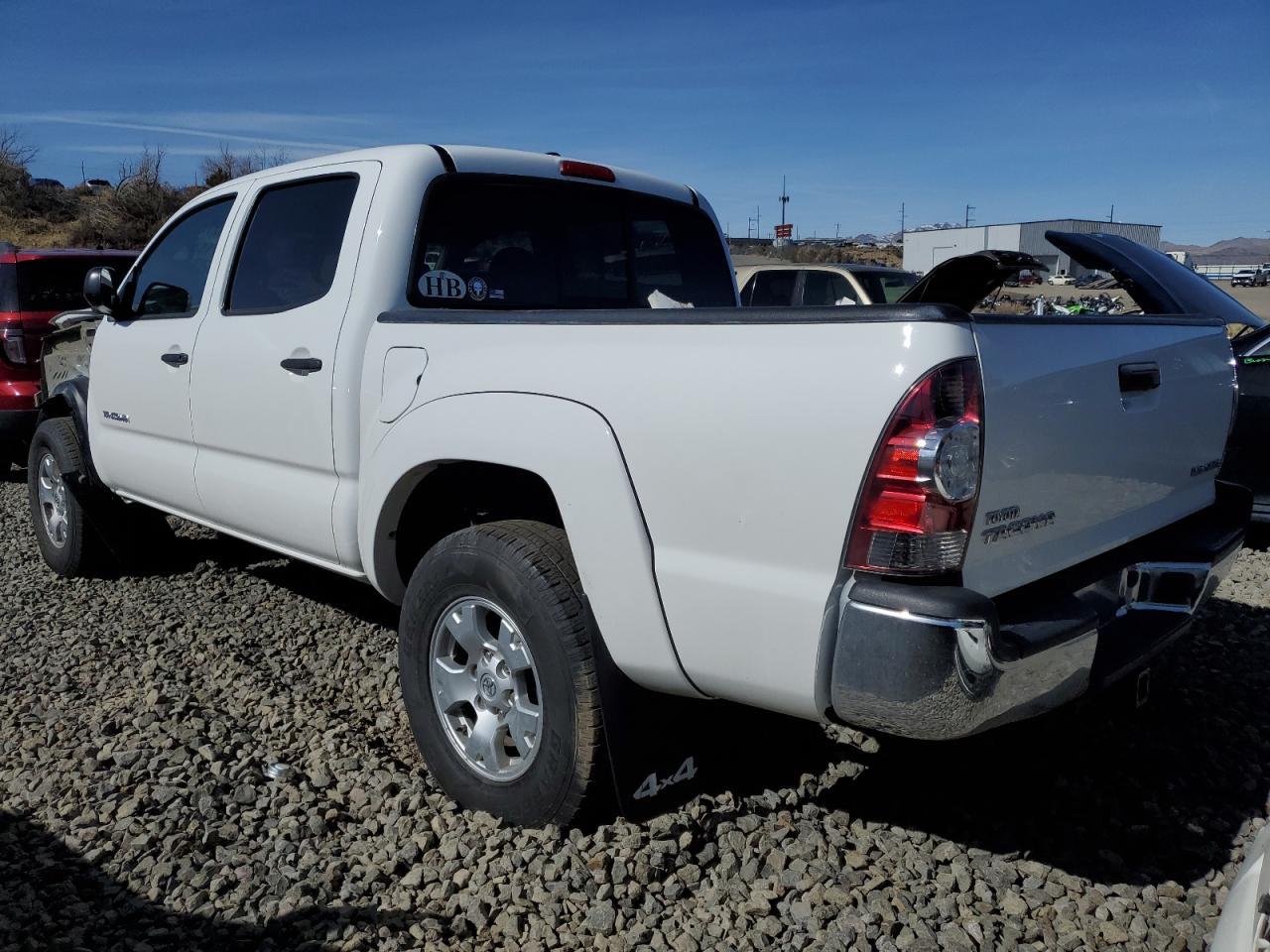 2011 TOYOTA TACOMA DOU - Фото 2
