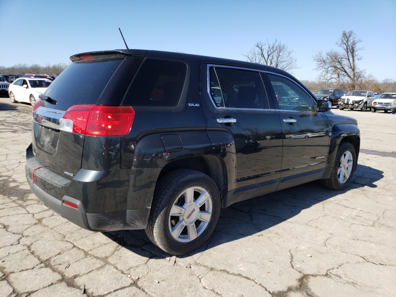 2013 GMC TERRAIN SL - Фото 3
