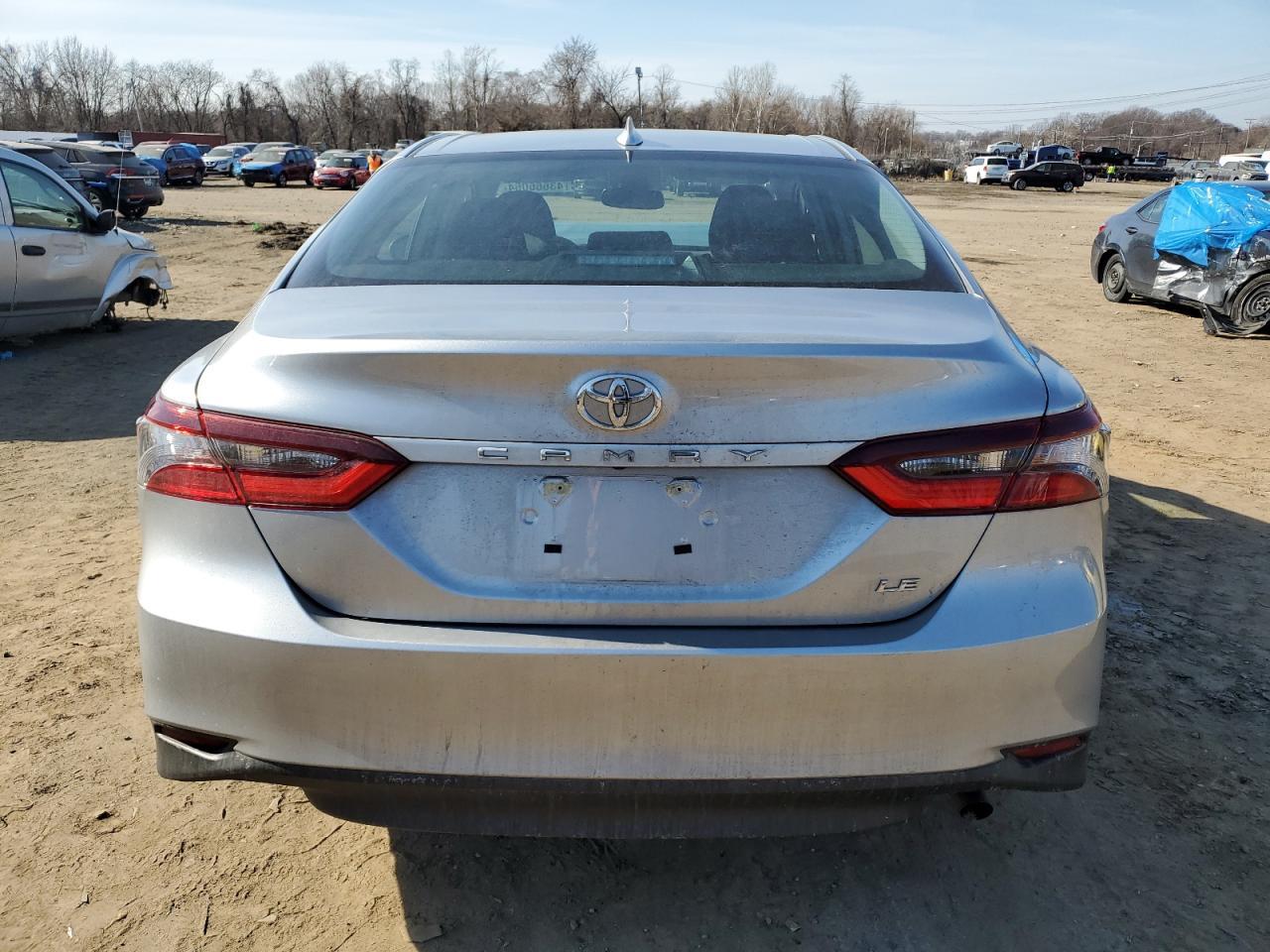 2023 TOYOTA CAMRY LE - Фото 6