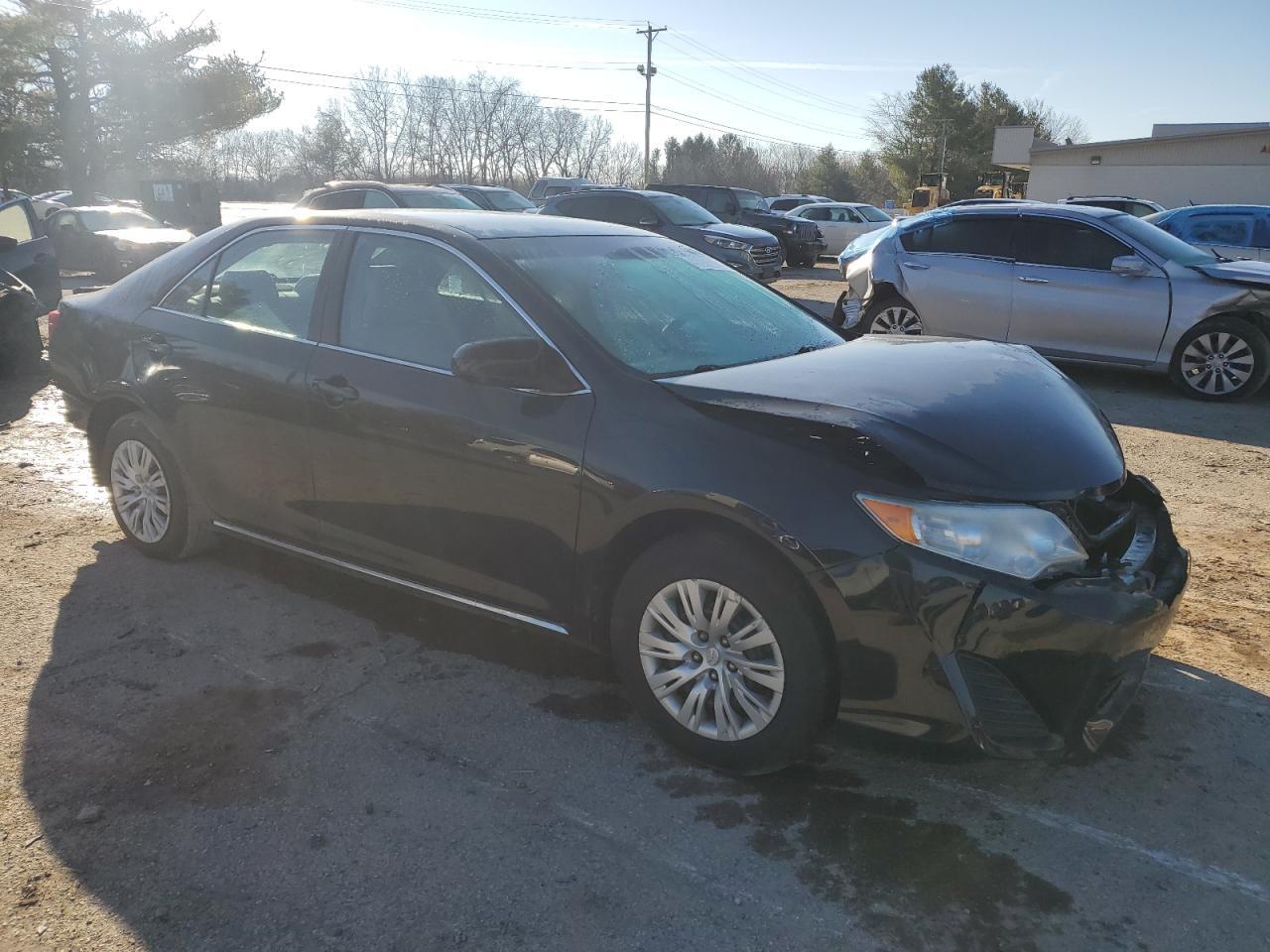 2013 TOYOTA CAMRY L - Image 4