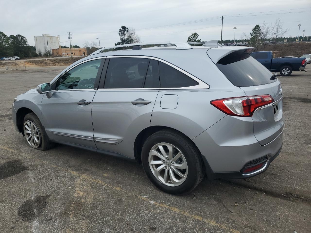 2017 ACURA RDX TECHNO - Image 2