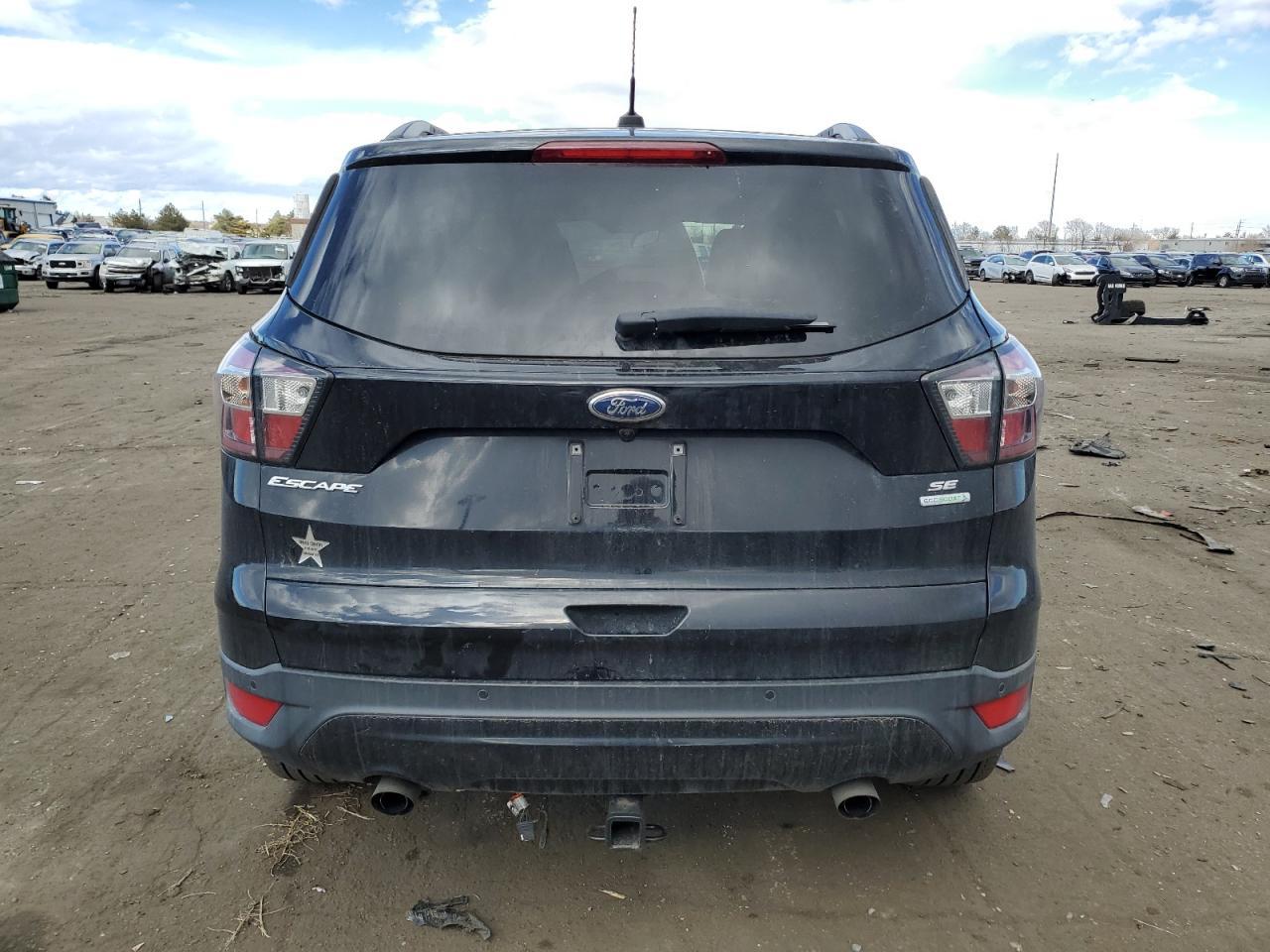 2017 FORD ESCAPE SE - Image 6