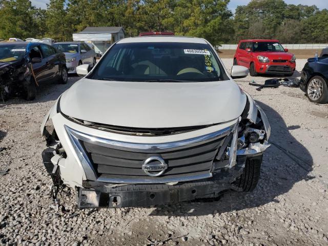 2015 Nissan Altima 2.5 - Image 5