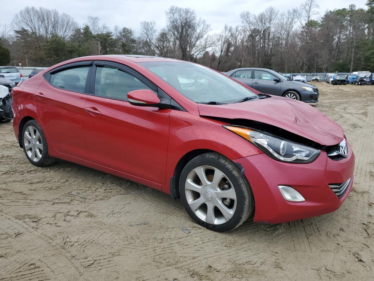 2013 HYUNDAI ELANTRA GL - Image 4
