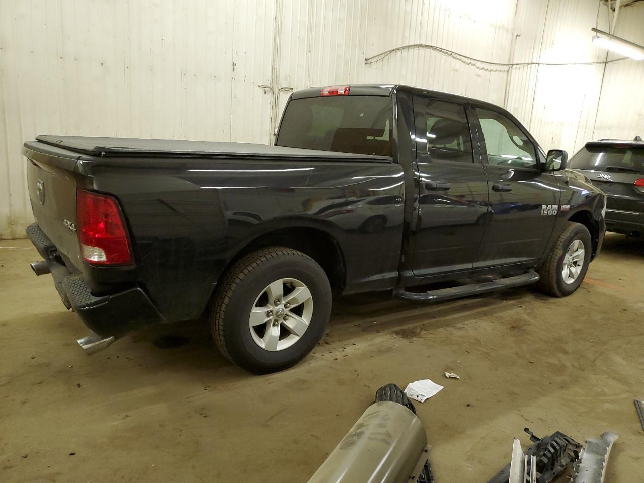 2017 RAM 1500 ST - Image 3