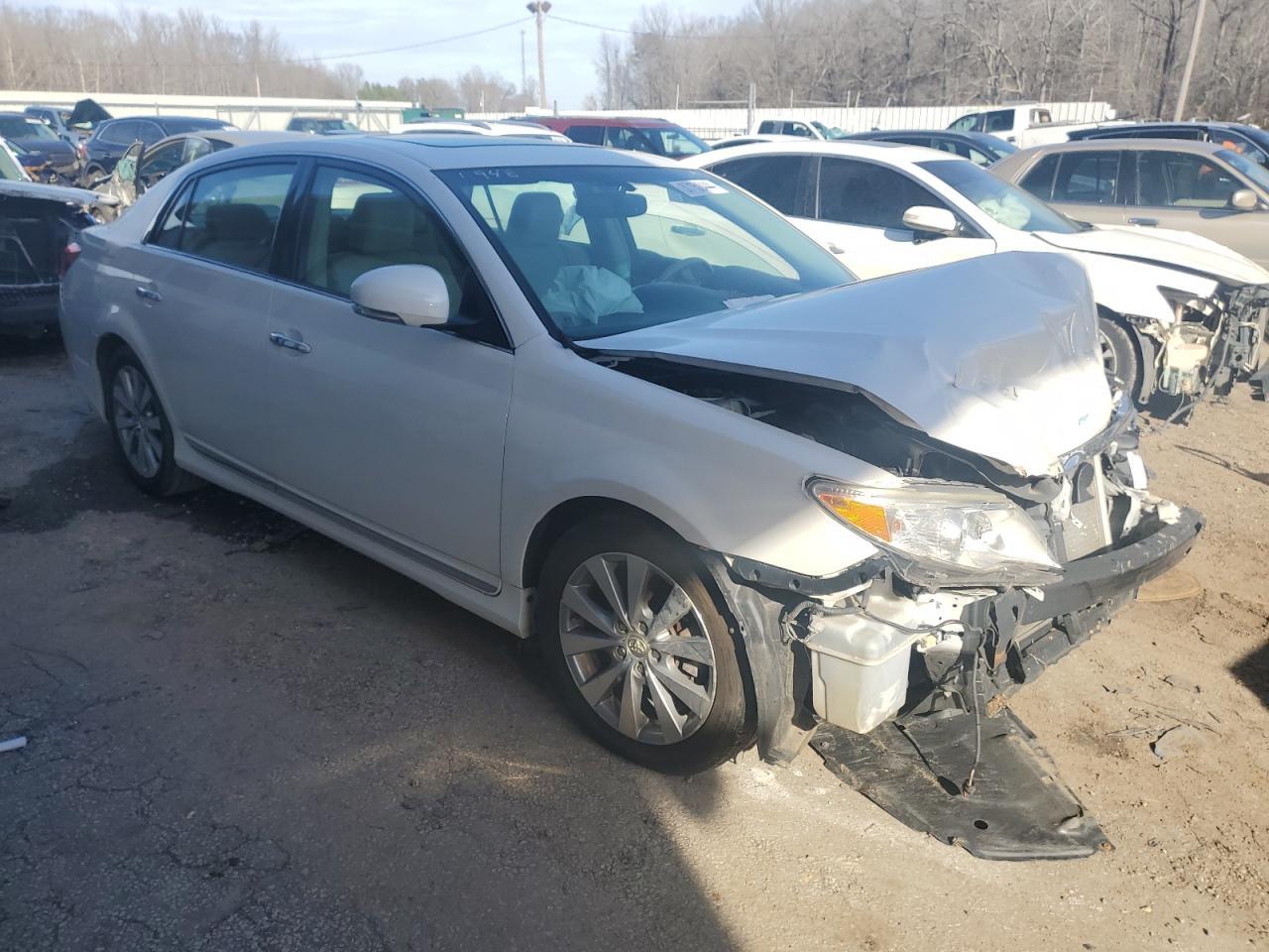2011 TOYOTA AVALON BAS - Фото 4