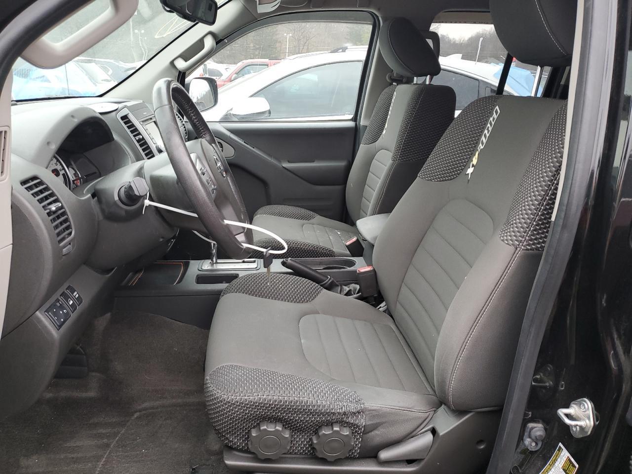 2016 NISSAN FRONTIER S - Фото 7