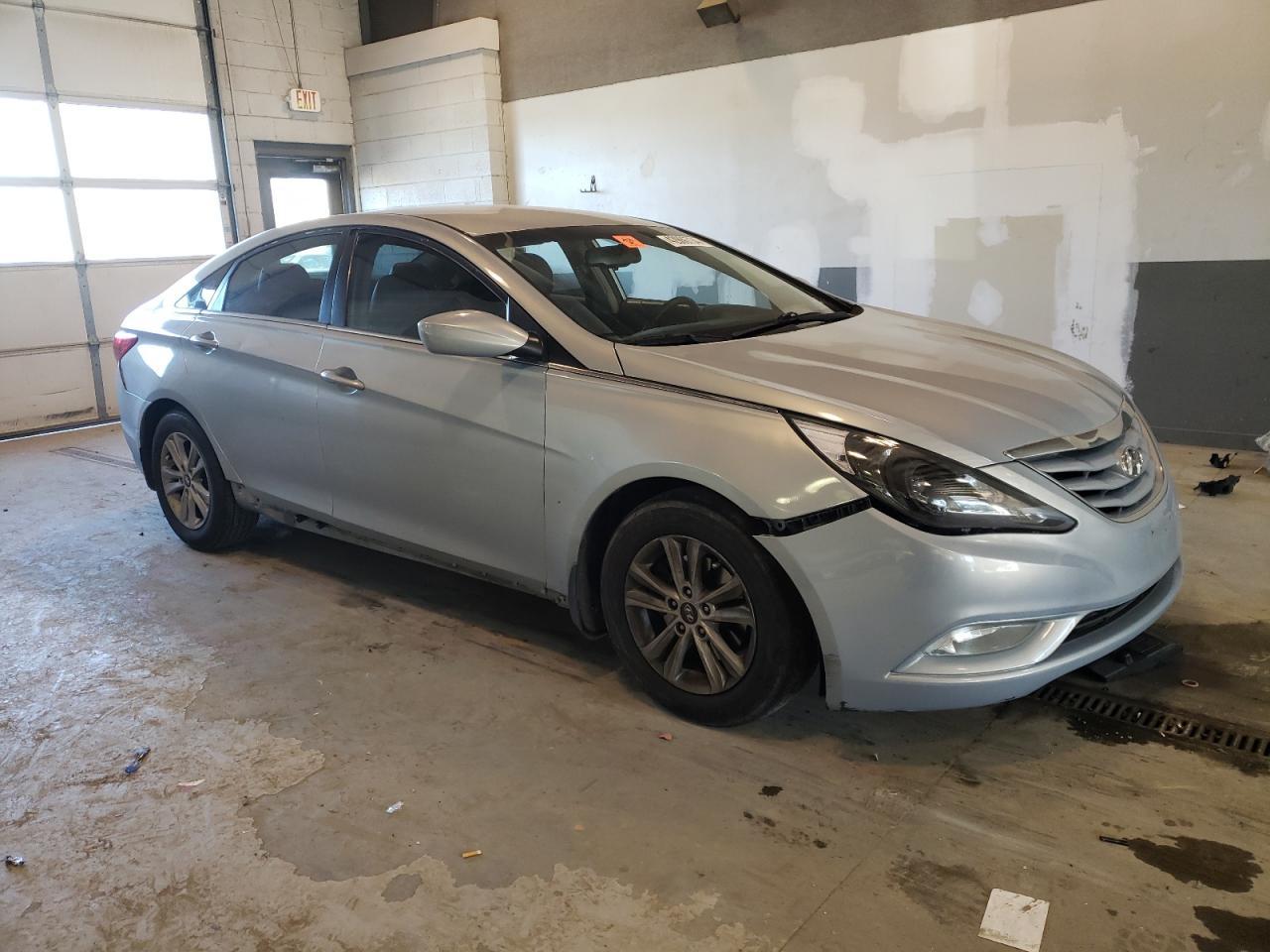 2013 HYUNDAI SONATA GLS - Фото 4