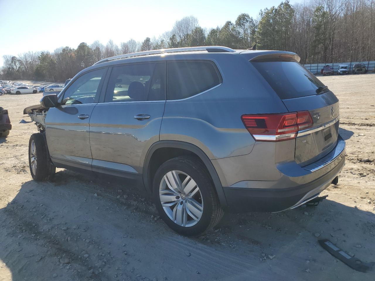 2019 VOLKSWAGEN ATLAS SE - Фото 2