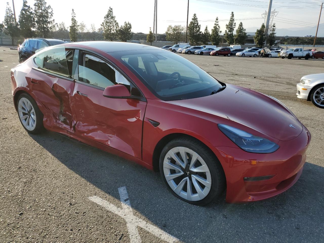 2023 TESLA MODEL 3 - Фото 4
