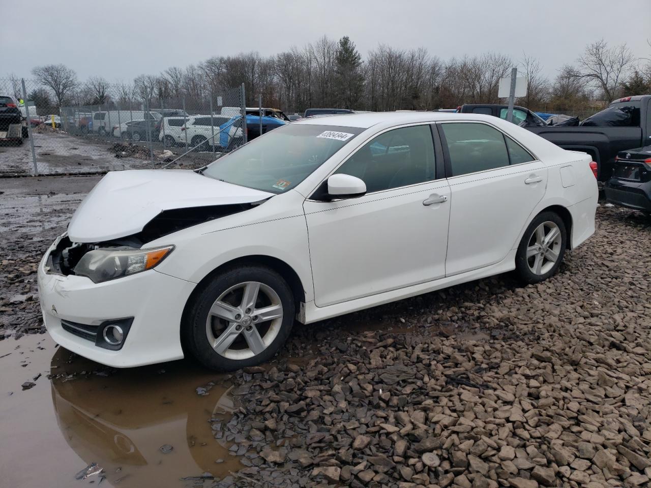 2013 TOYOTA CAMRY L
