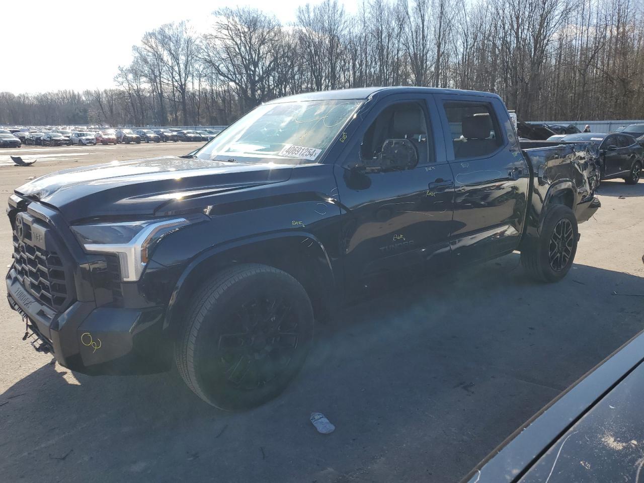 2023 TOYOTA TUNDRA CRE