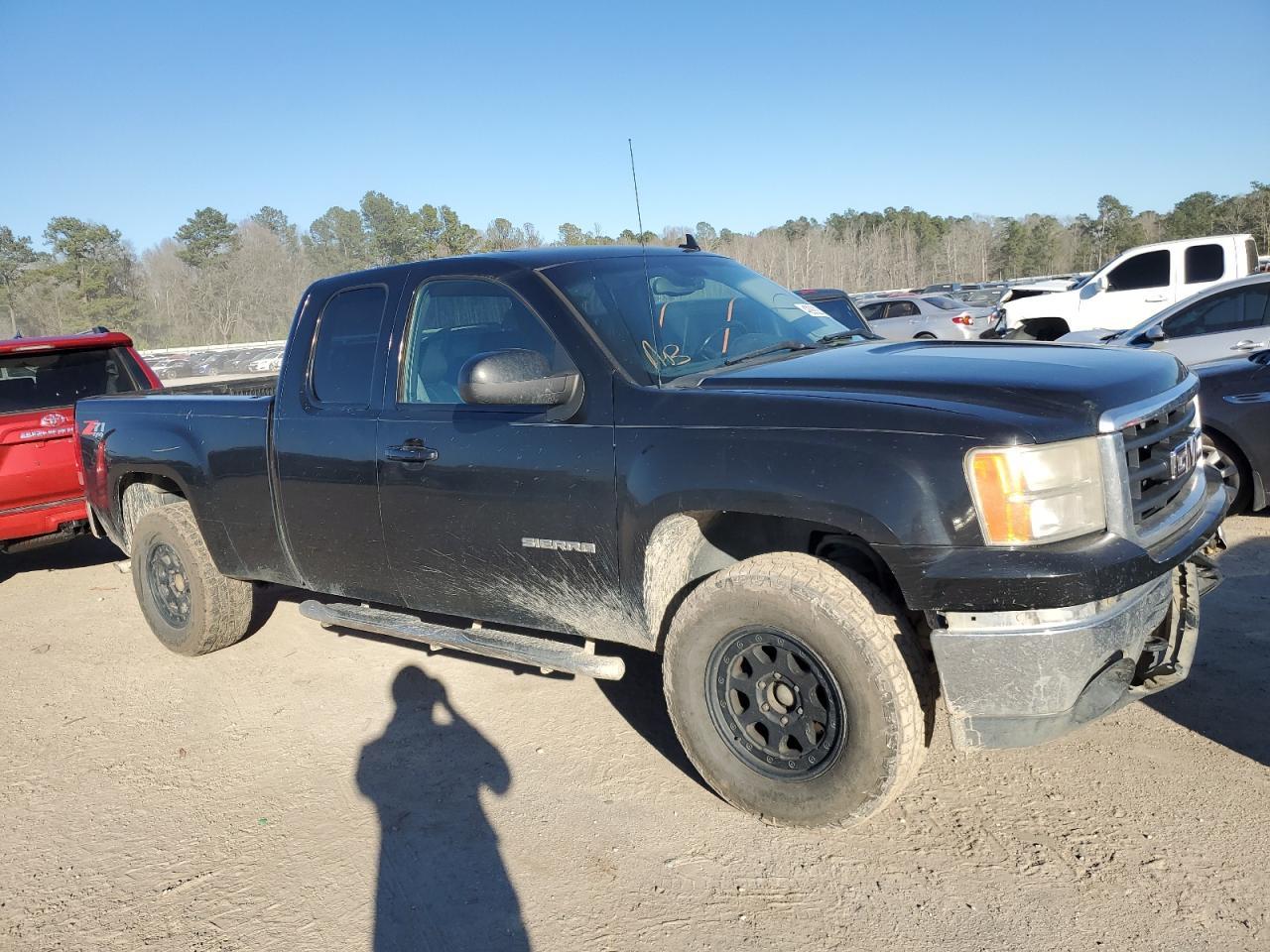 2011 GMC SIERRA K15 - Фото 4
