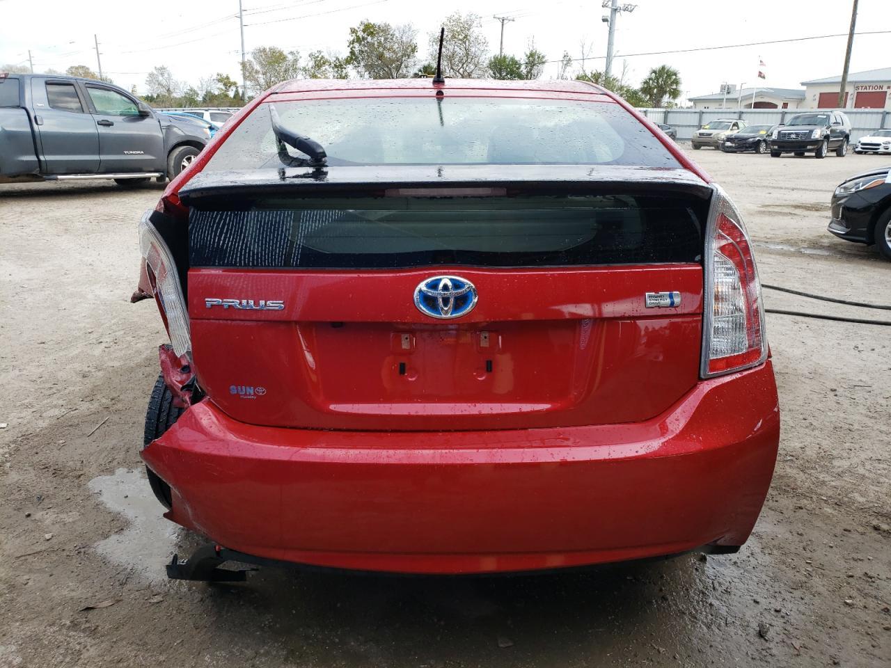 2015 TOYOTA PRIUS - Фото 6