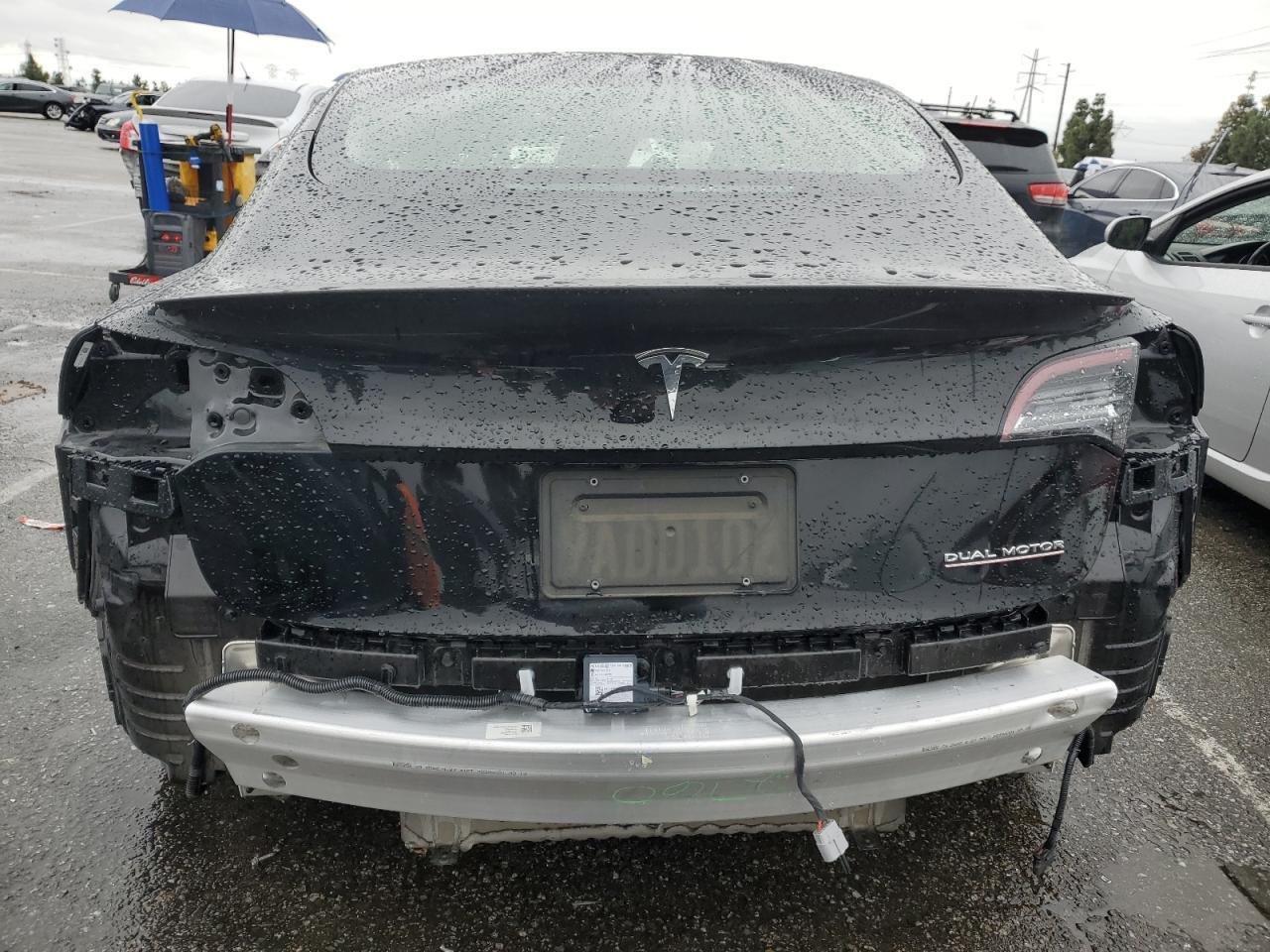 2022 TESLA MODEL 3 - Фото 6
