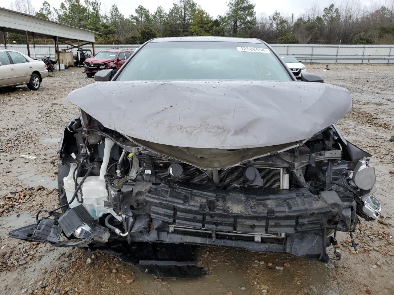 2017 TOYOTA CAMRY LE - Фото 5