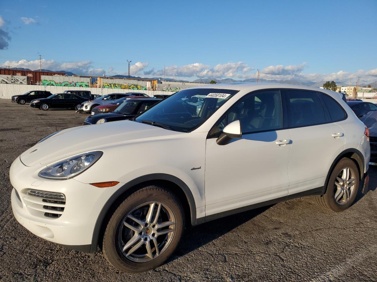 2013 PORSCHE CAYENNE car image