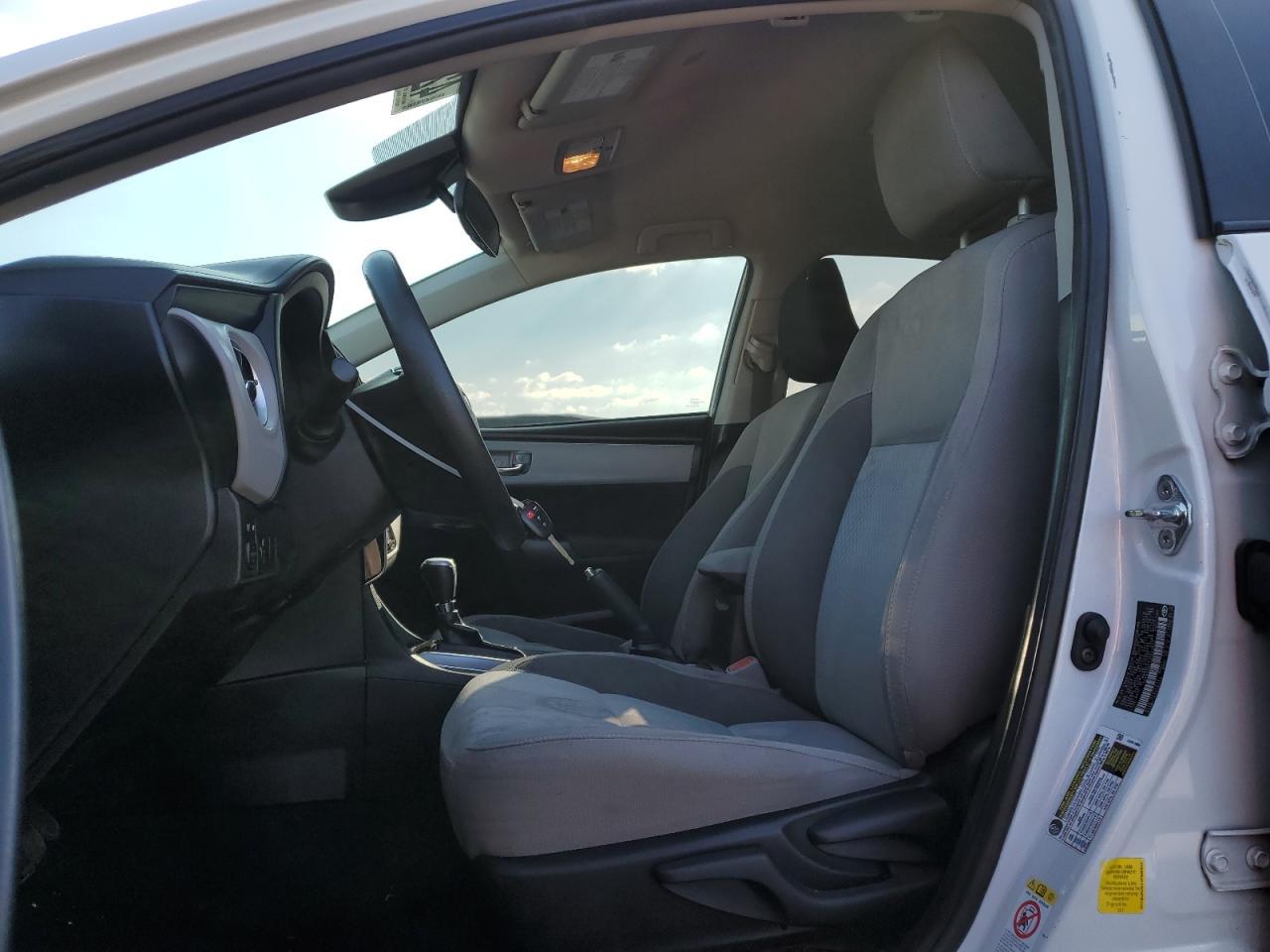 2018 TOYOTA COROLLA L - Image 7
