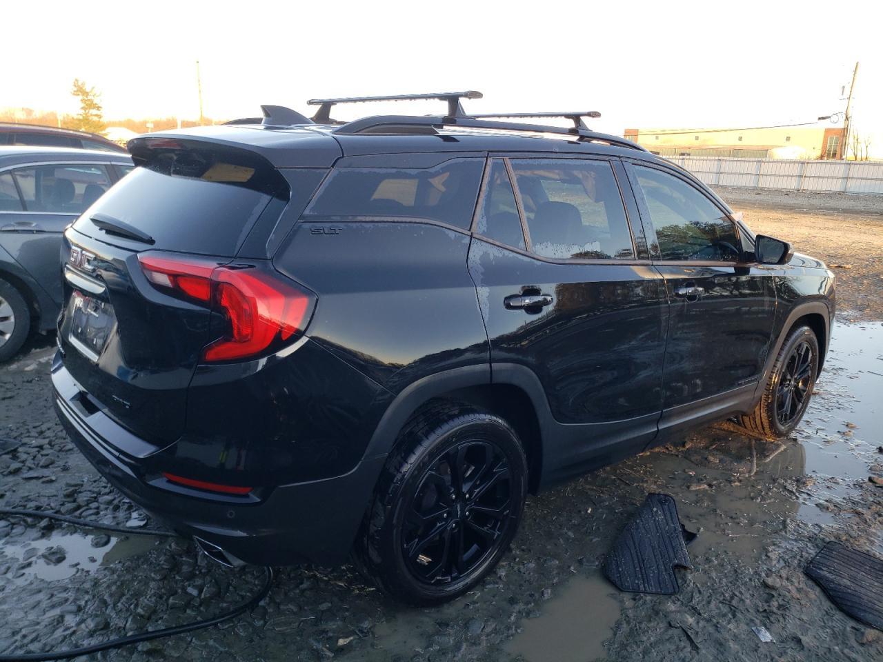 2019 GMC TERRAIN SL - Фото 3