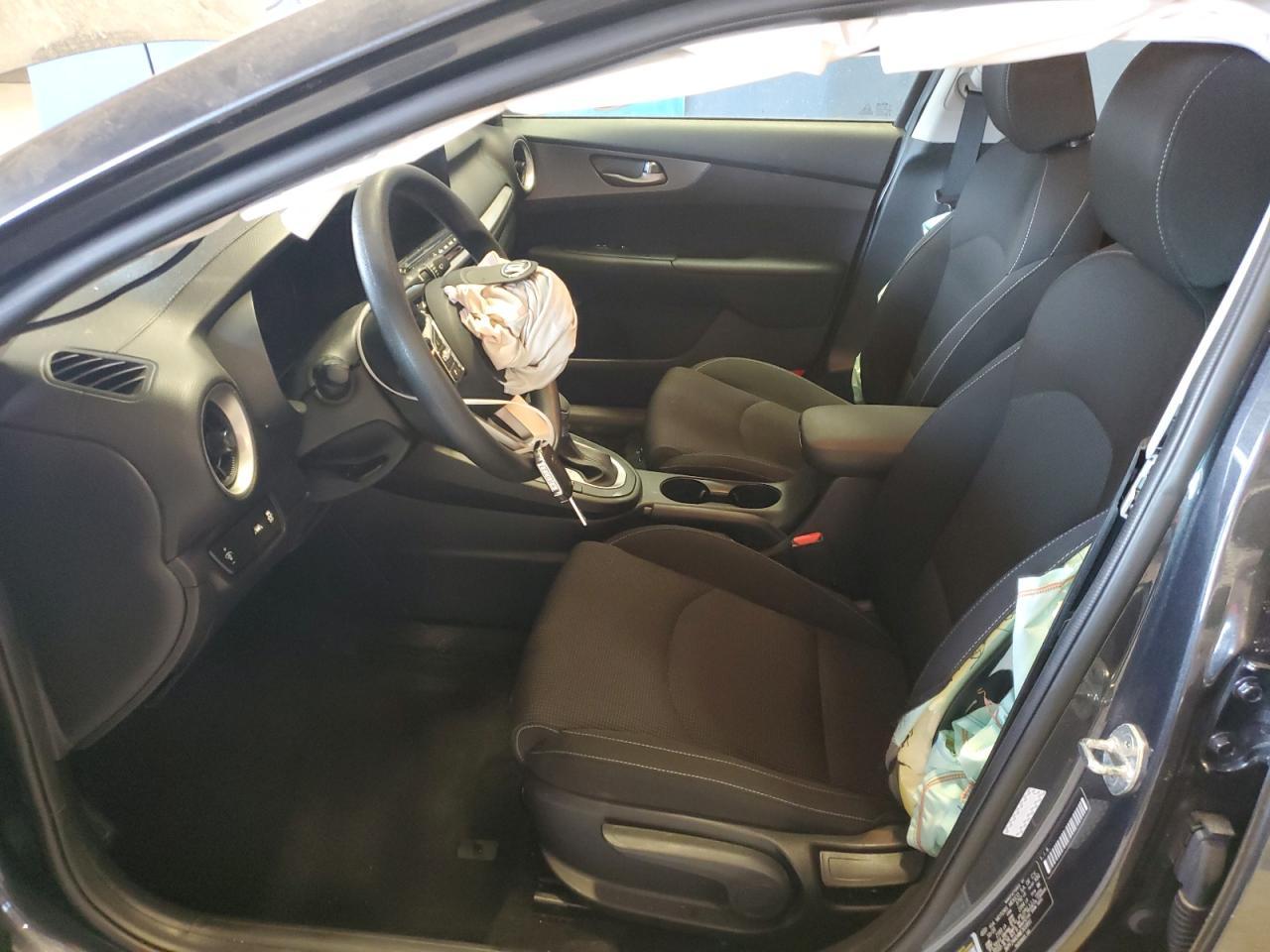 2021 KIA FORTE FE - Фото 7