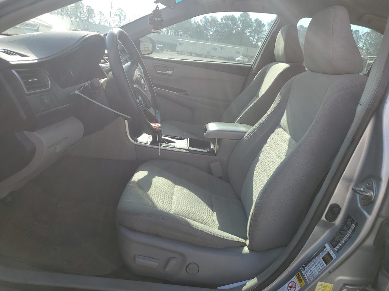 2017 TOYOTA CAMRY LE - Image 7