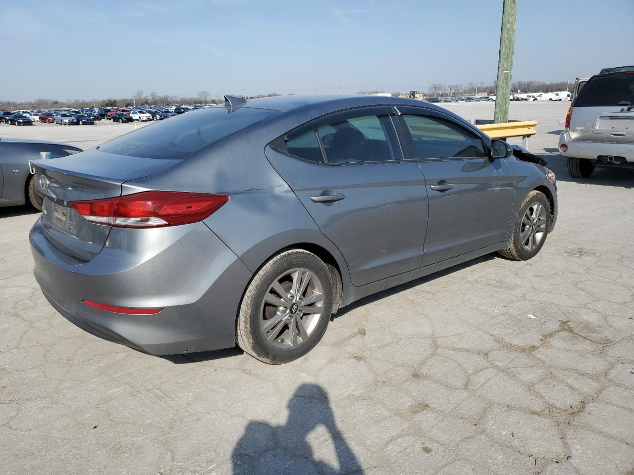 2017 HYUNDAI ELANTRA SE - Фото 3