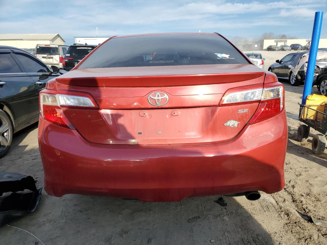 2013 TOYOTA CAMRY L - Фото 6