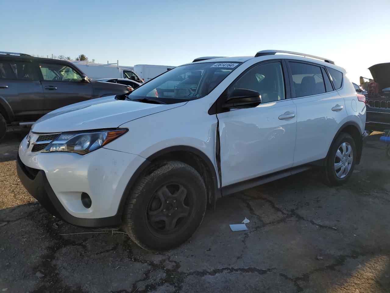 2015 TOYOTA RAV4 LE car image