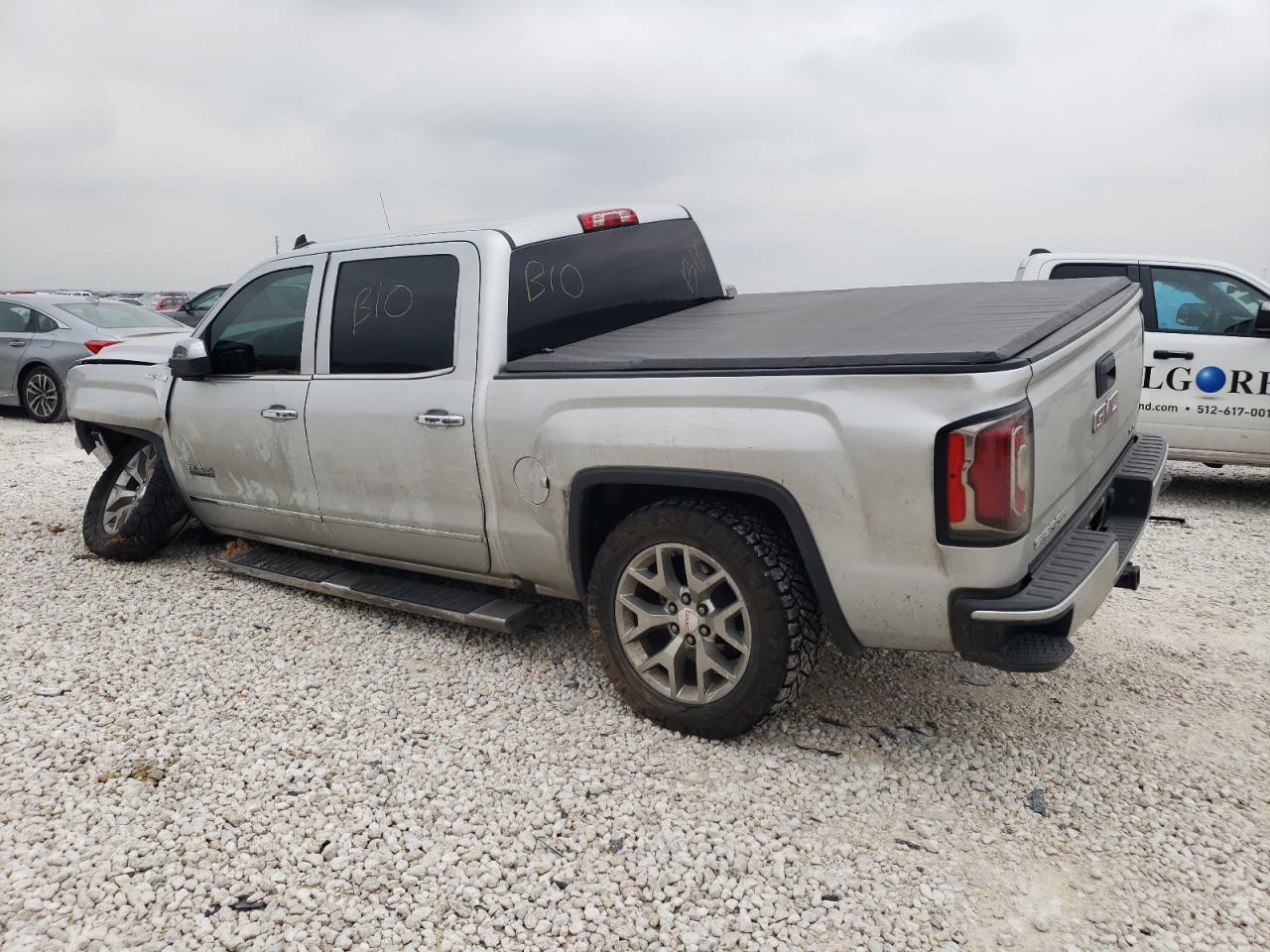 2018 GMC SIERRA K15 - Фото 2