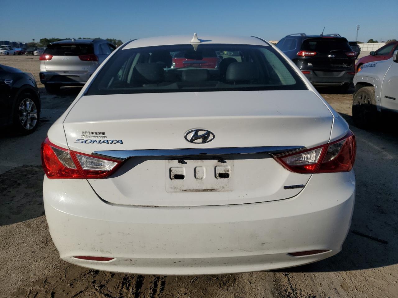 2011 HYUNDAI SONATA SE - Фото 6