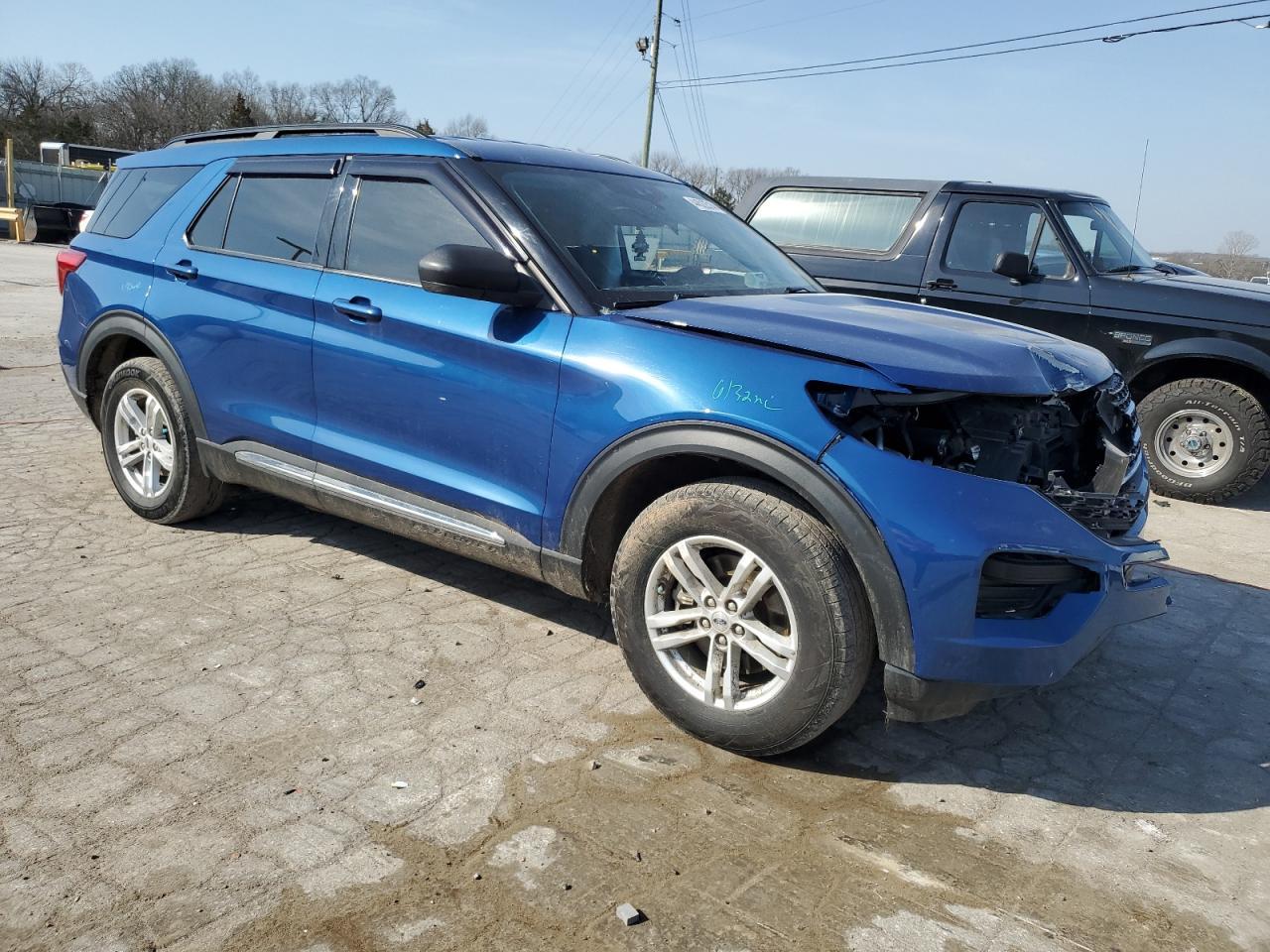 2022 FORD EXPLORER X - Image 4