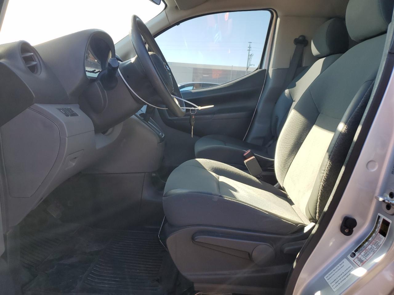 2015 NISSAN NV200 2.5S - Image 7