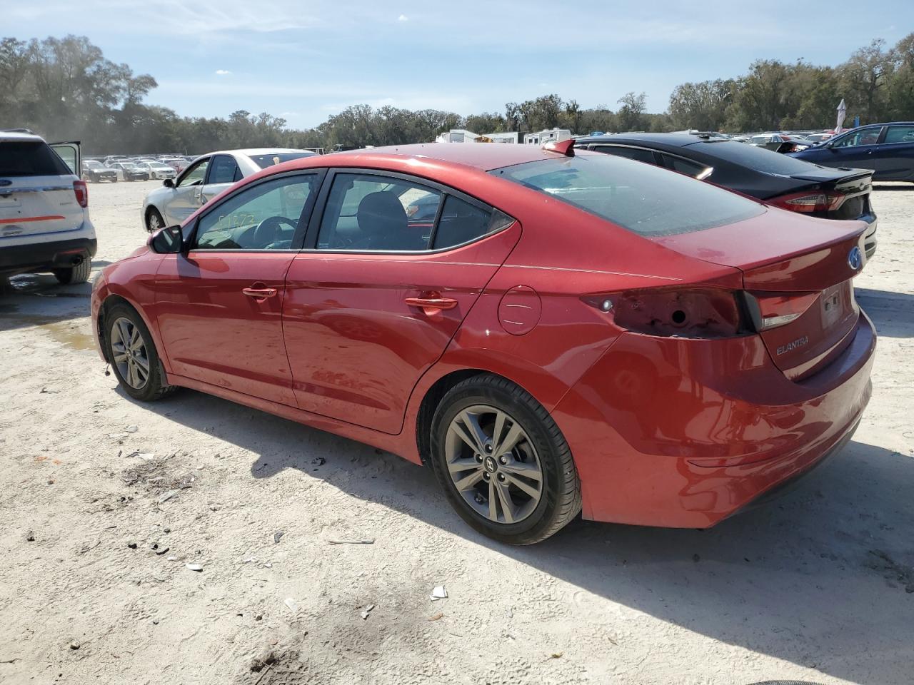 2018 HYUNDAI ELANTRA SE - Фото 2