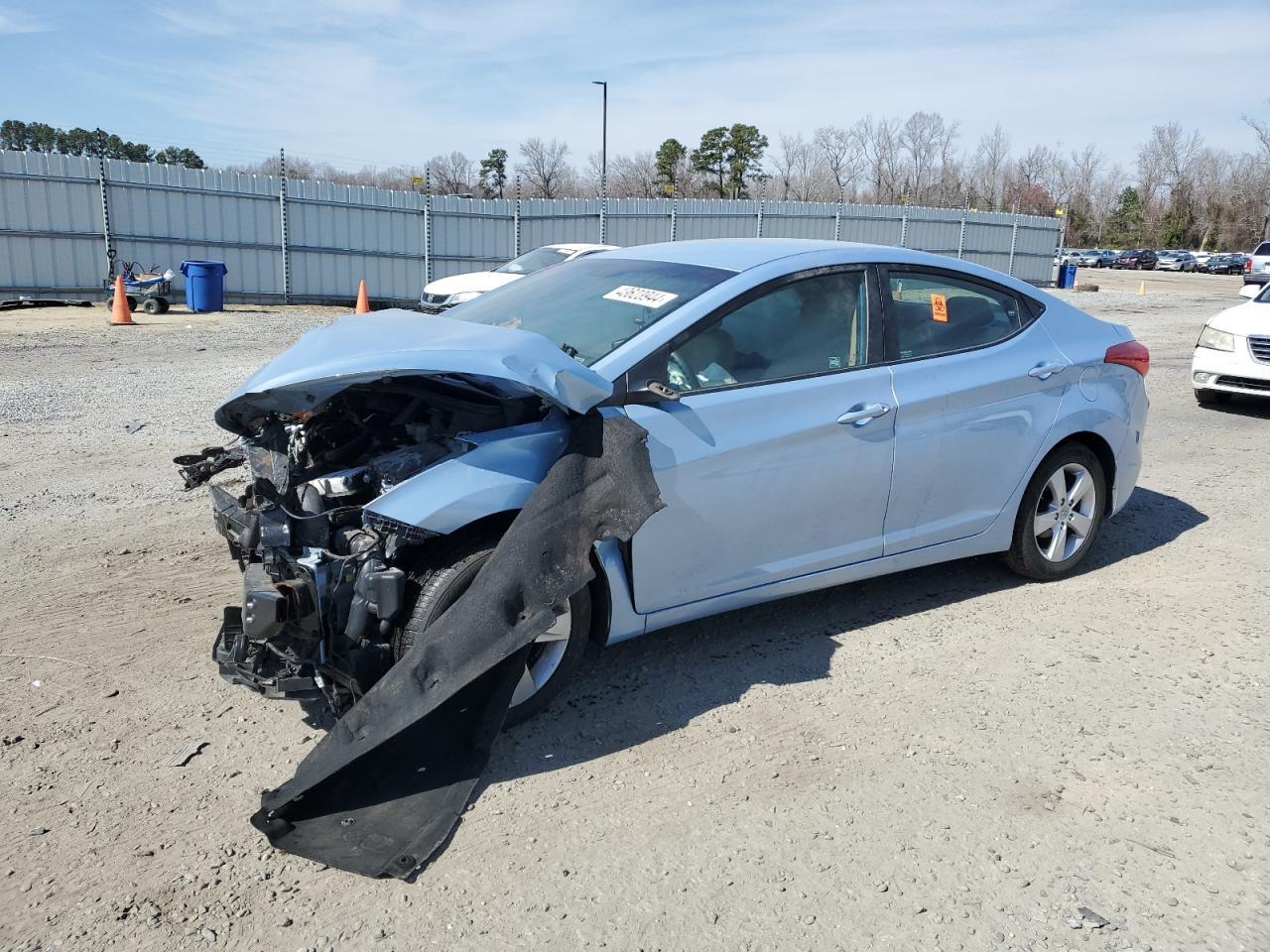 2013 HYUNDAI ELANTRA GL