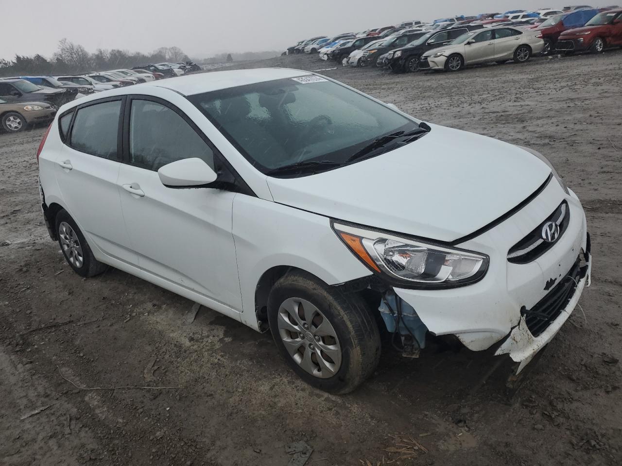 2016 HYUNDAI ACCENT SE - Фото 4