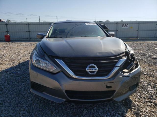2017 Nissan Altima 2.5 - Image 5