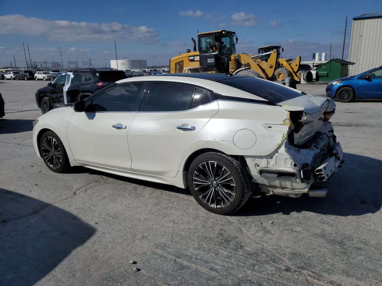 2016 NISSAN MAXIMA 3.5 - Фото 2