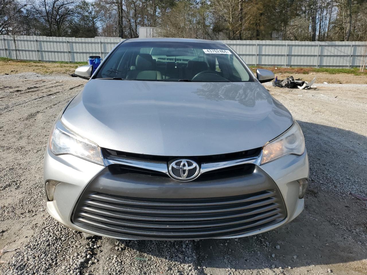 2017 TOYOTA CAMRY LE - Image 5