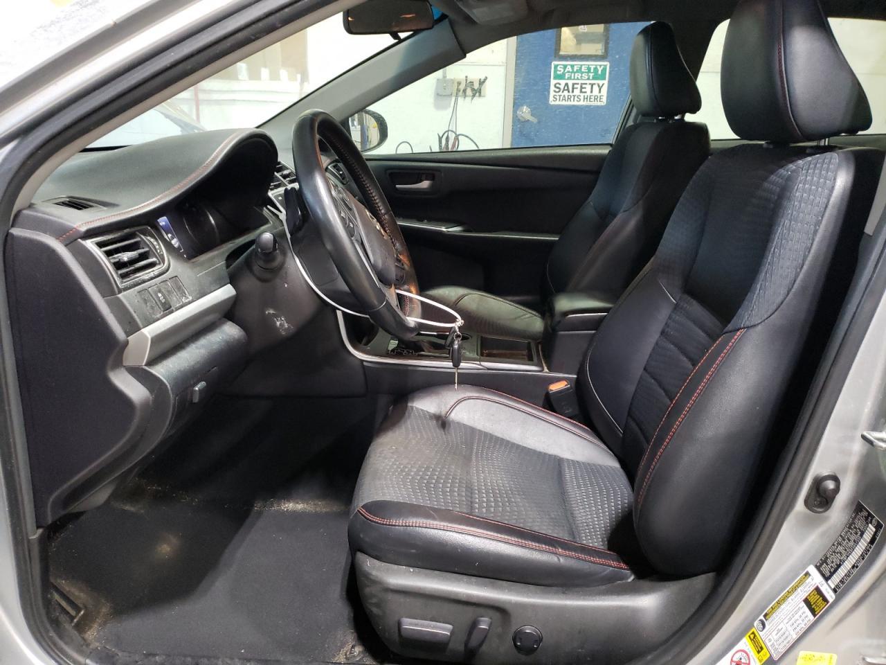 2015 TOYOTA CAMRY LE - Image 7