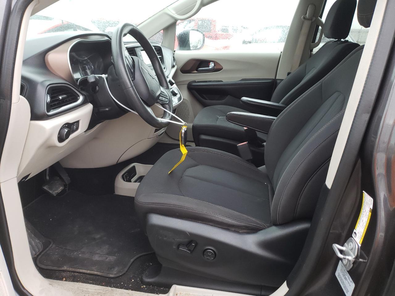 2017 CHRYSLER PACIFICA L - Image 7