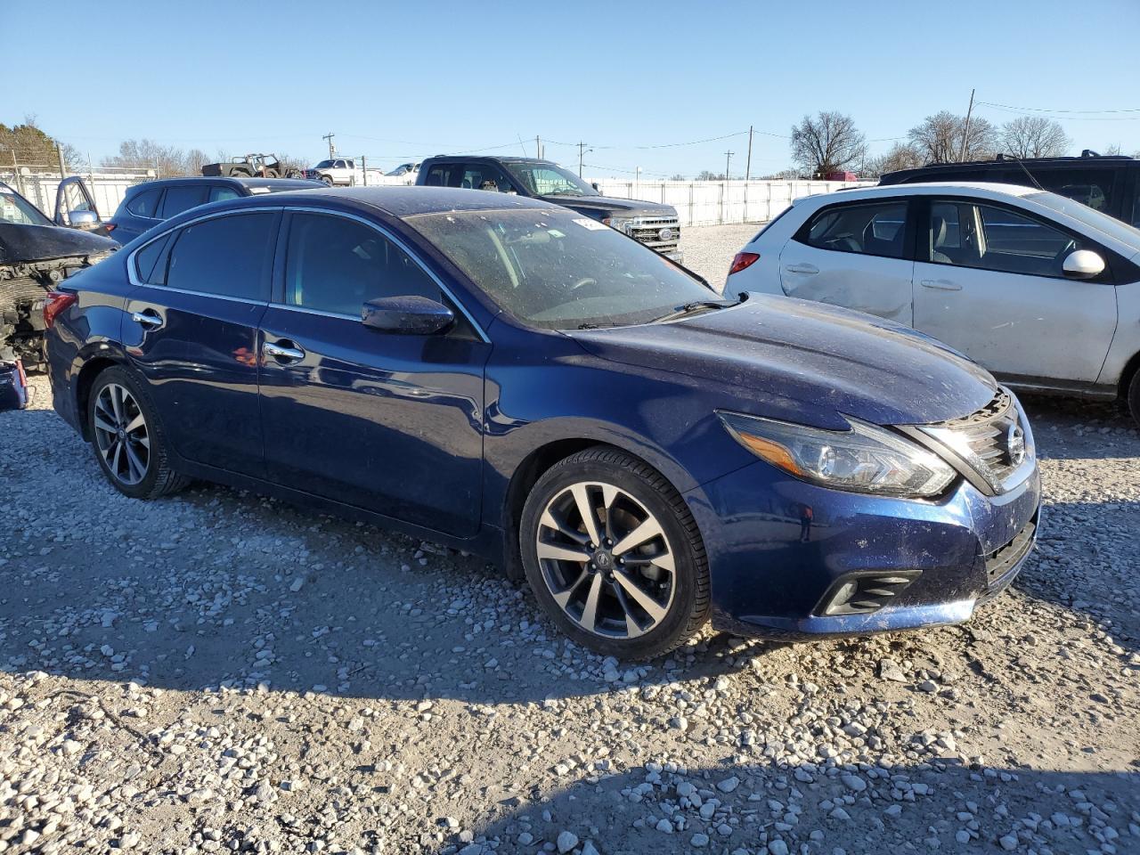 2016 NISSAN ALTIMA 2.5 - Фото 4