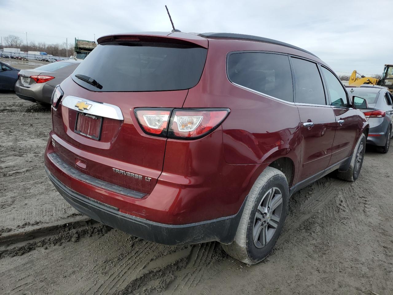 2015 CHEVROLET TRAVERSE L - Фото 3